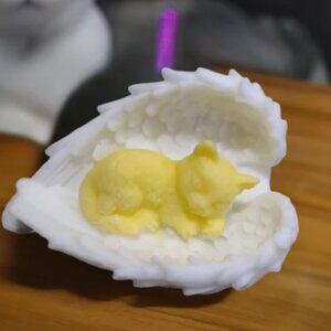 Heavenly Cat Angel Candle